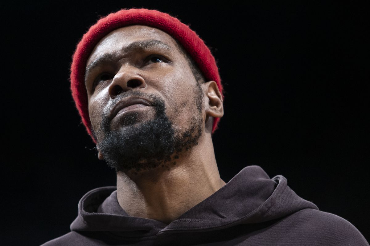 Kevin Durant is happy in Brooklyn, unhappy with Bay Area reporters