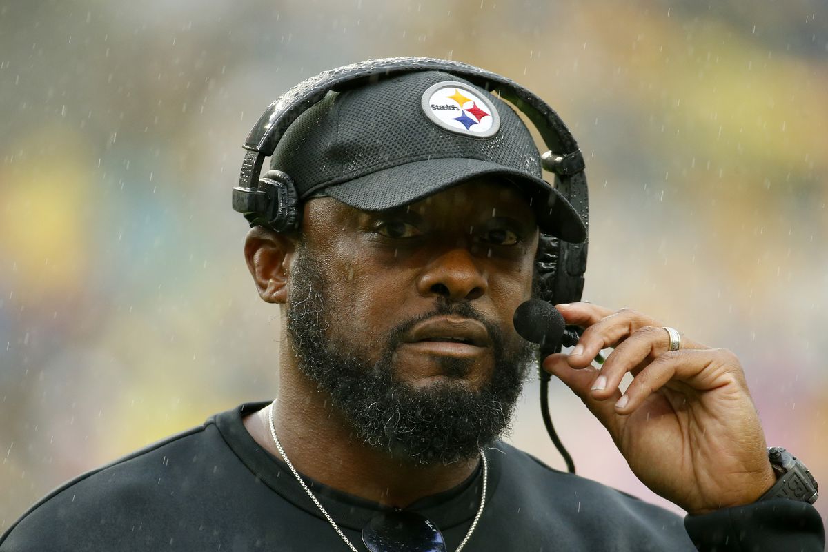 Mike Tomlin of the Pittsburgh Steelers in action against the Jacksonville Jaguars on October 28, 2023 at Acrisure Stadium in Pittsburgh, Pennsylvania.