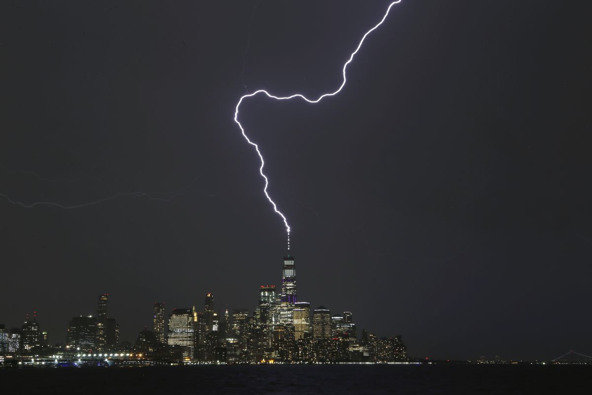 Lightning Strikes One World Trade Center in New York City