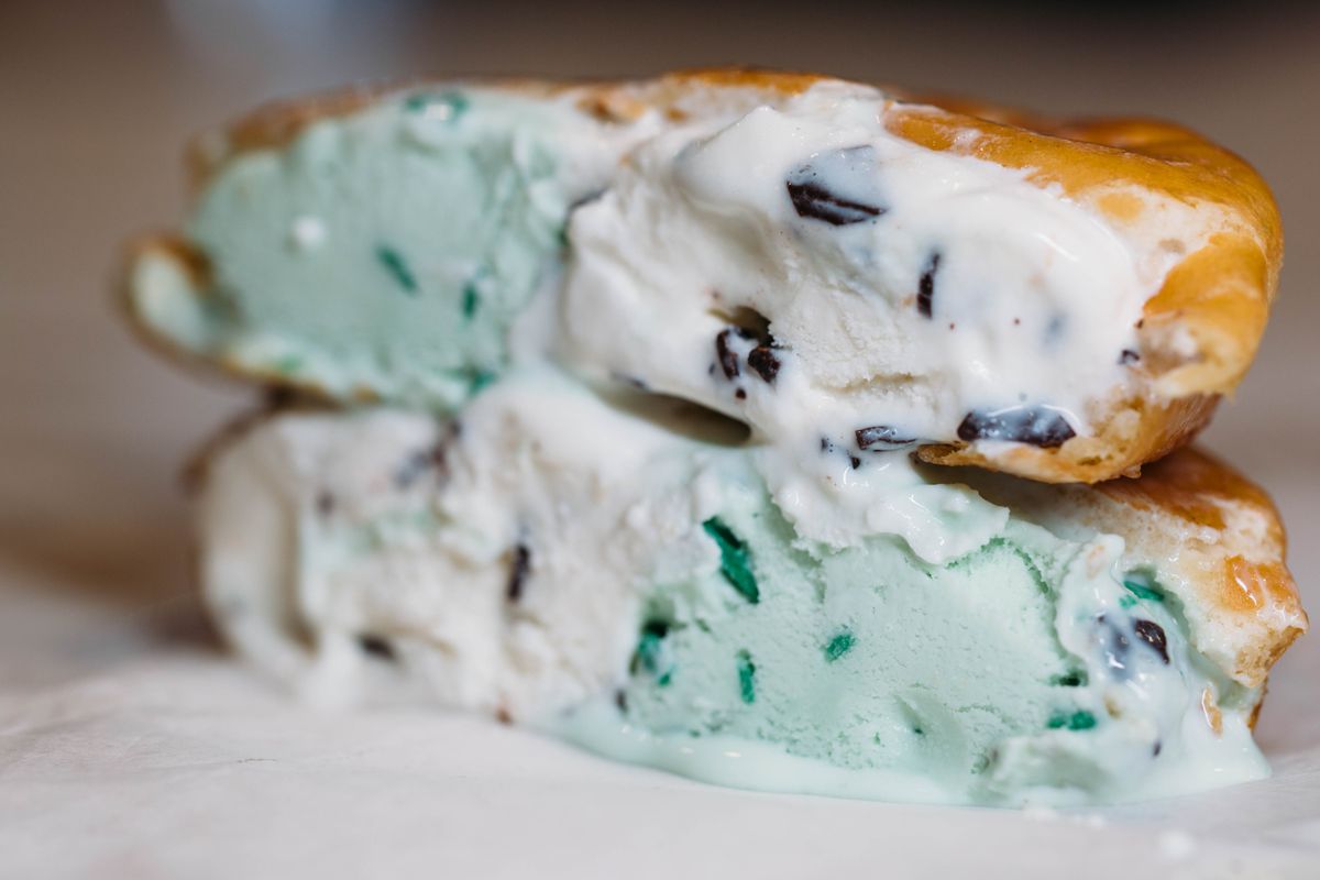 The best kinds of desserts are stuffed with ice cream.