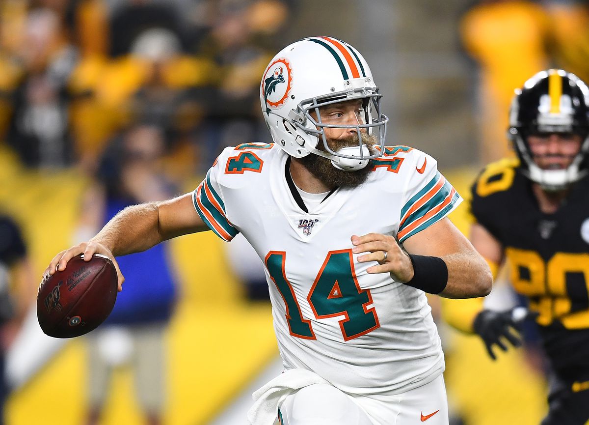 Miami Dolphins v Pittsburgh Steelers