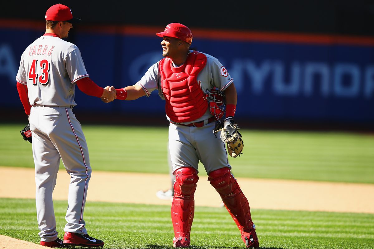 Parra is SUCH the kind of guy who would give a straight handshake to another baseball player.