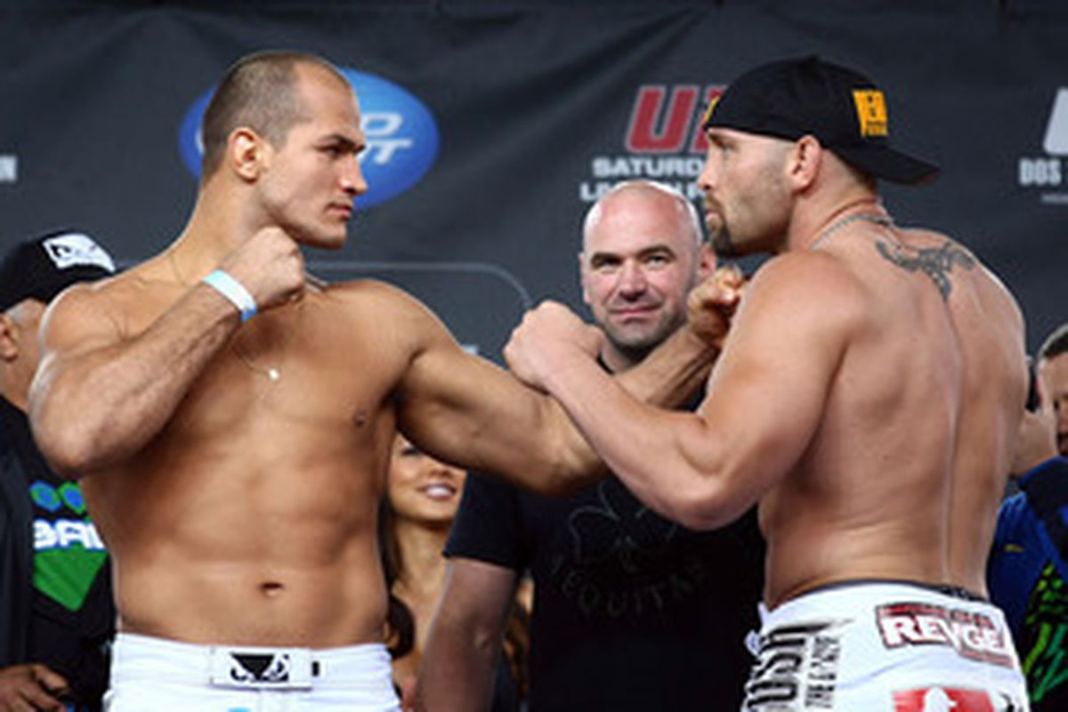 Junior dos Santos battered Shane Carwin to be come the No. 1 contender for the UFC heavyweight title. (Photo by Donald Miralle/Zuffa LLC/Zuffa LLC via Getty Images)