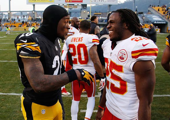 Will we get to see the return of both Le'Veon Bell and Jamaal Charles in the same game? Football fans and fantasy owners hope so!