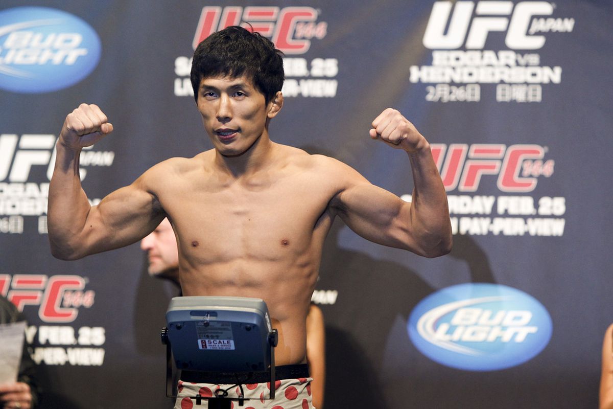 Takeya Mizugaki aims for his third straight UFC win at UFC Fight Night 27.