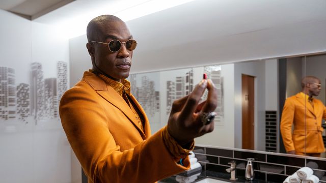 Morpheus offering a red pill in Matrix Resurrections