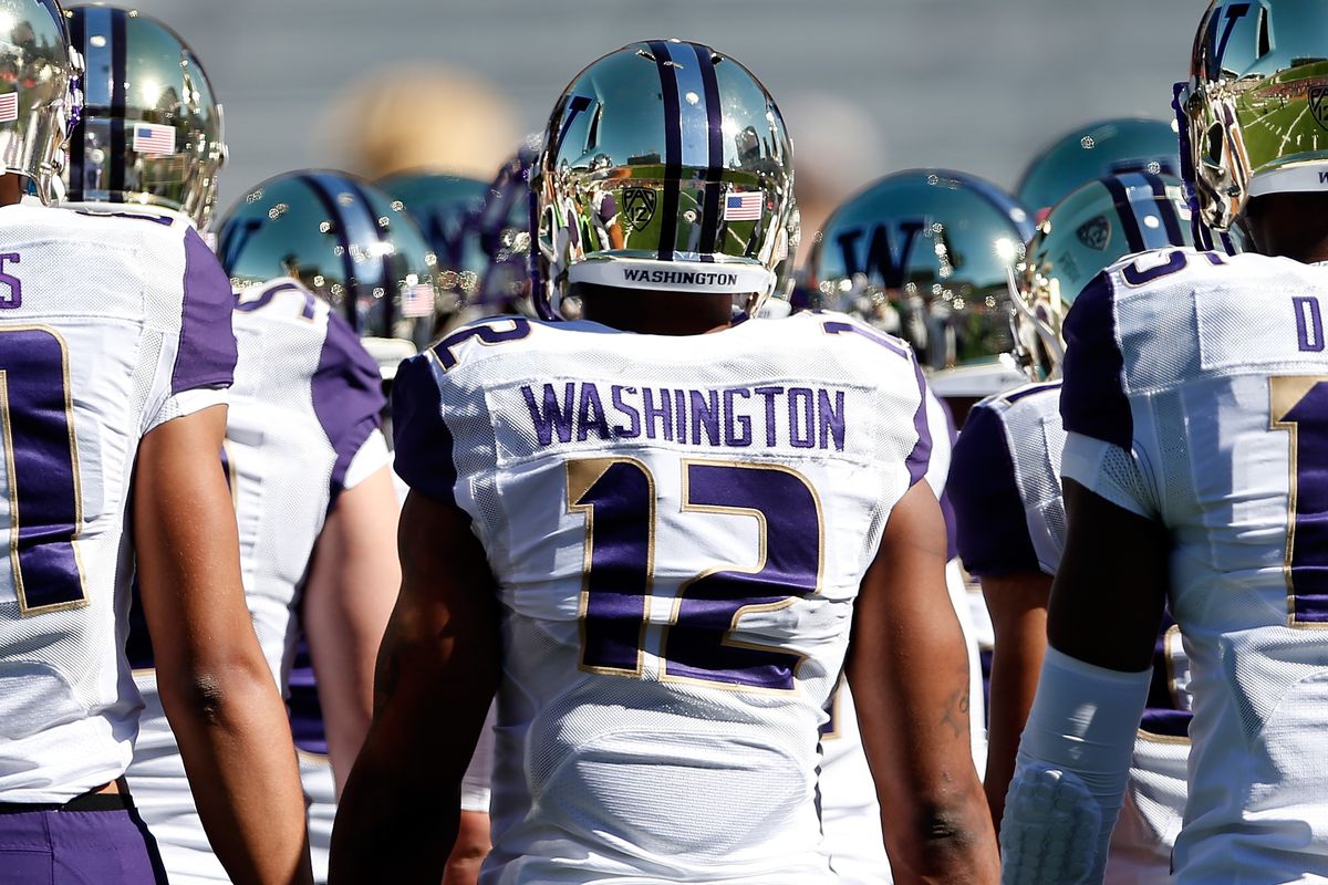 Dwayne Washington and the Huskies prepare for a game against the Arizona Wildcats