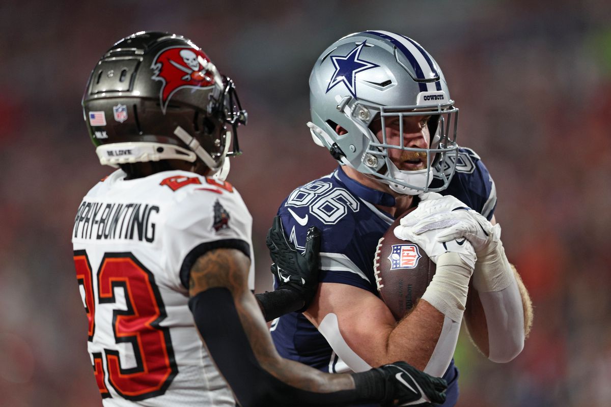 Buccaneers vs. Cowboys Wild Card Round DFS Picks: Lineup Includes