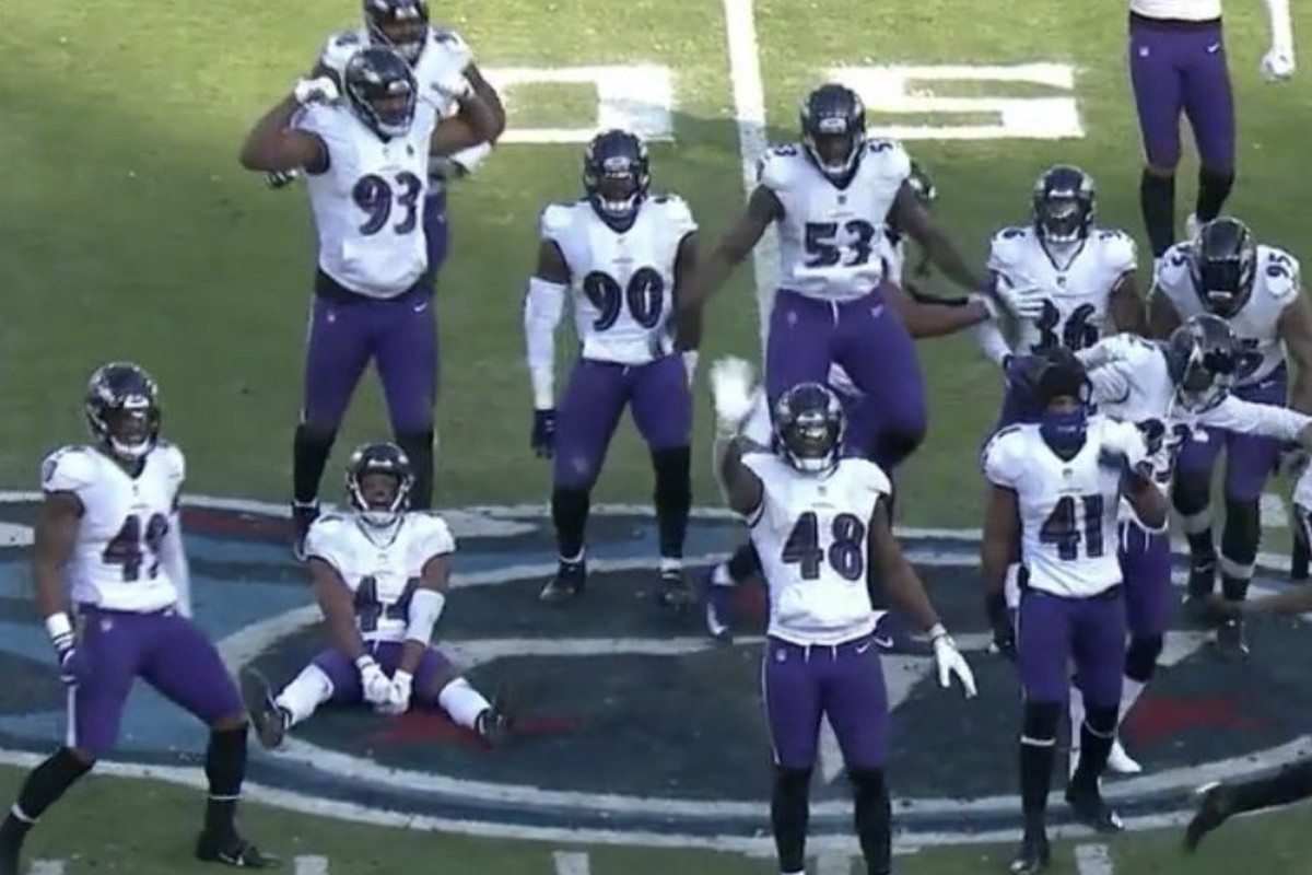 Watch Ravens dance on Titans logo after game-winning interception in  revenge for November scuffle [VIDEO] - DraftKings Network