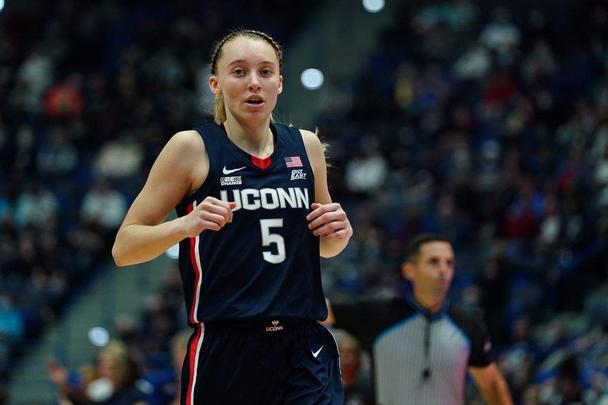UConn Huskies guard Paige Bueckers returns up court against the Arkansas Razorbacks in the second half at XL Center.