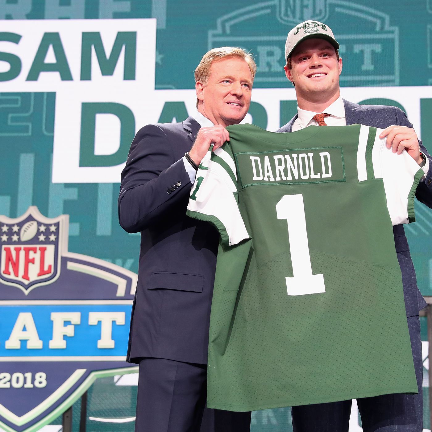 NY Jets podcast: Reaction to the Jets picking Sam Darnold in the 2018 NFL  Draft - Gang Green Nation