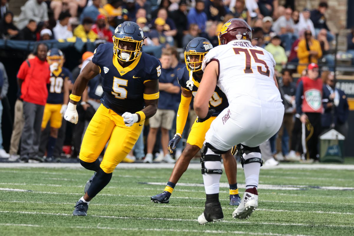 COLLEGE FOOTBALL: OCT 01 Central Michigan at Toledo