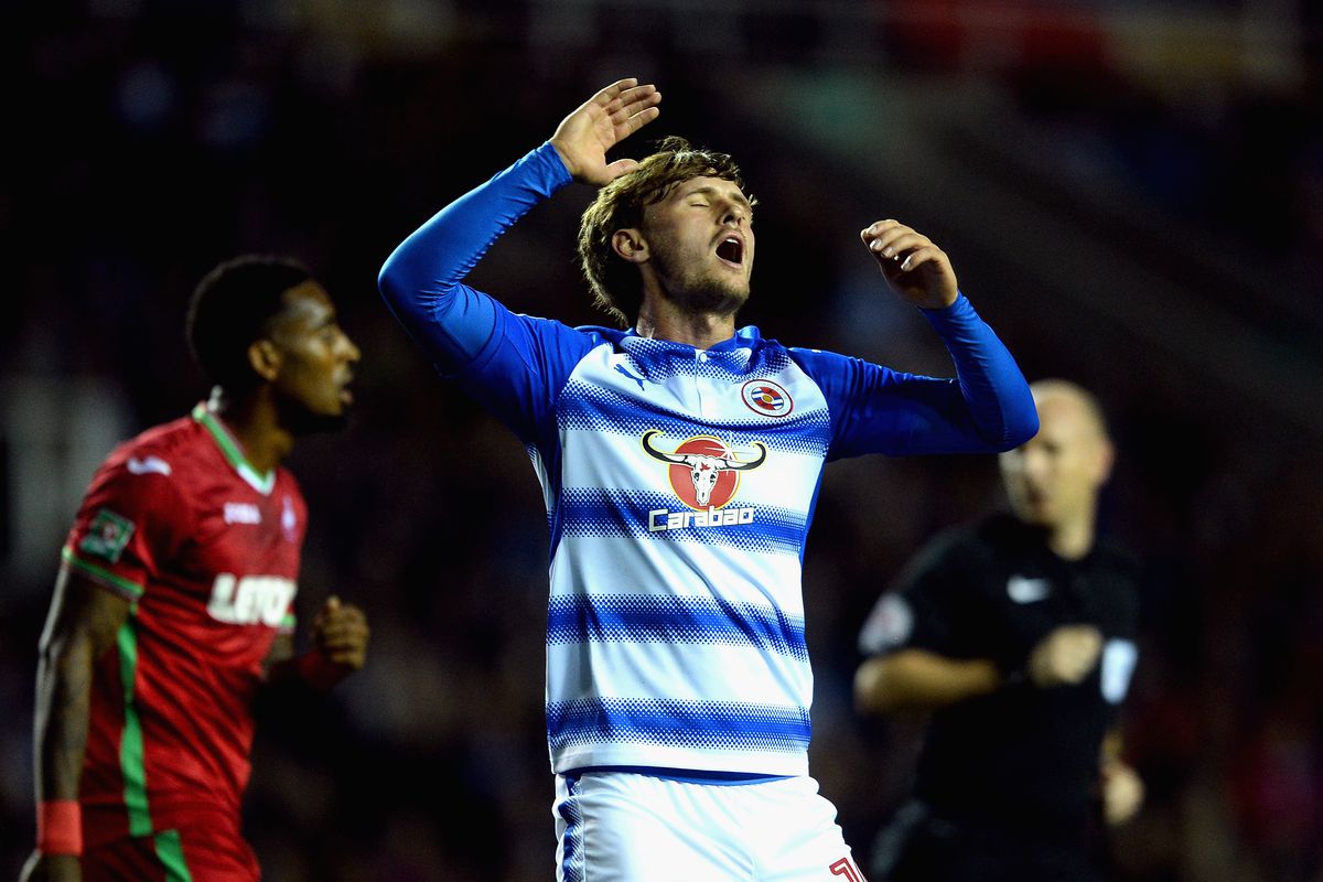 Reading v Swansea City - Carabao Cup Third Round