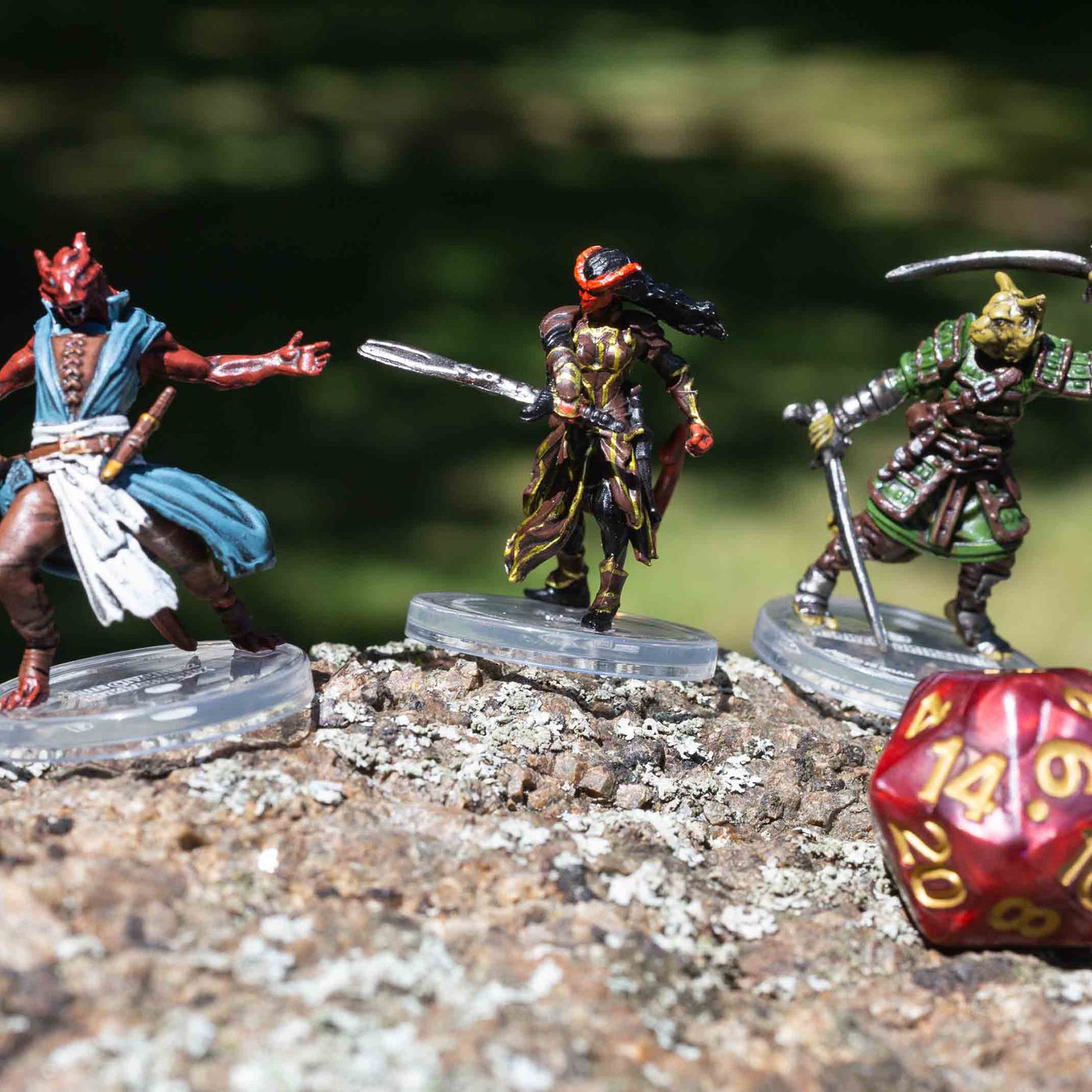 4 pcs RED HERO Fit Dungeons & Dragon D&D Nolzur's Marvelous Miniatures figures 