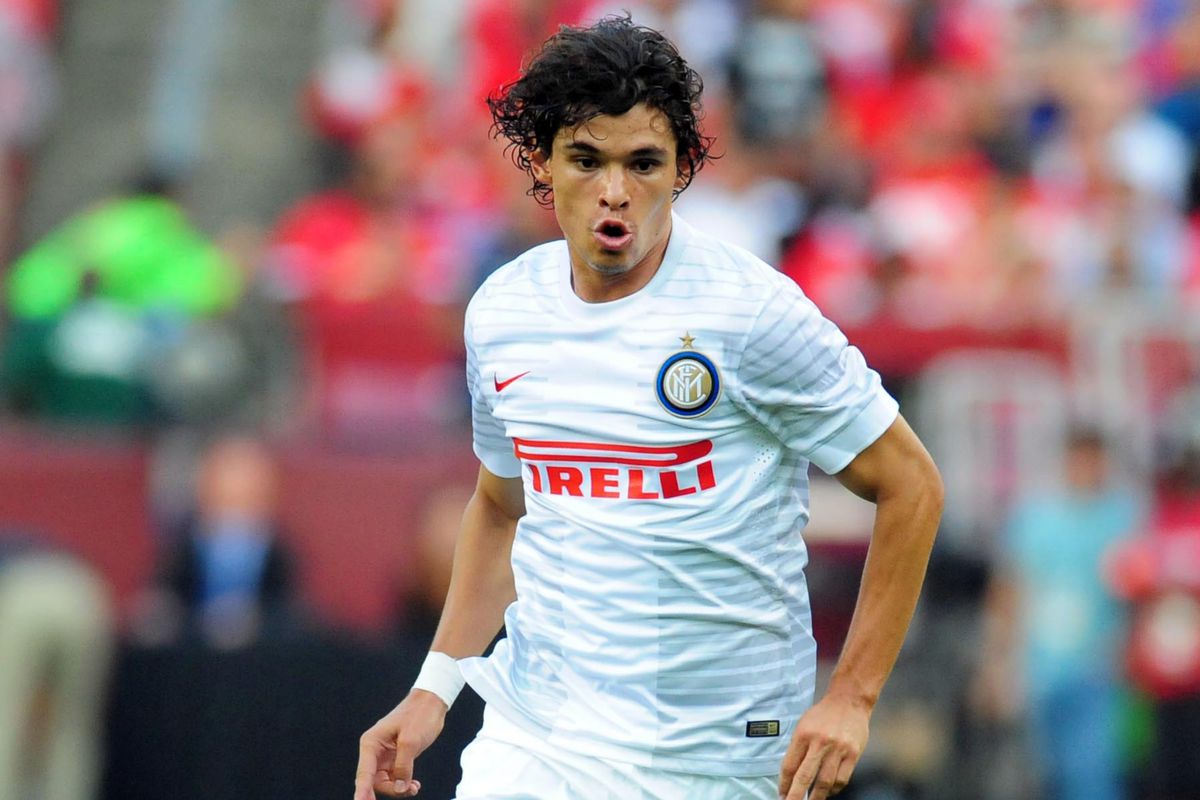 New Inter player Dodo will face former club Roma.