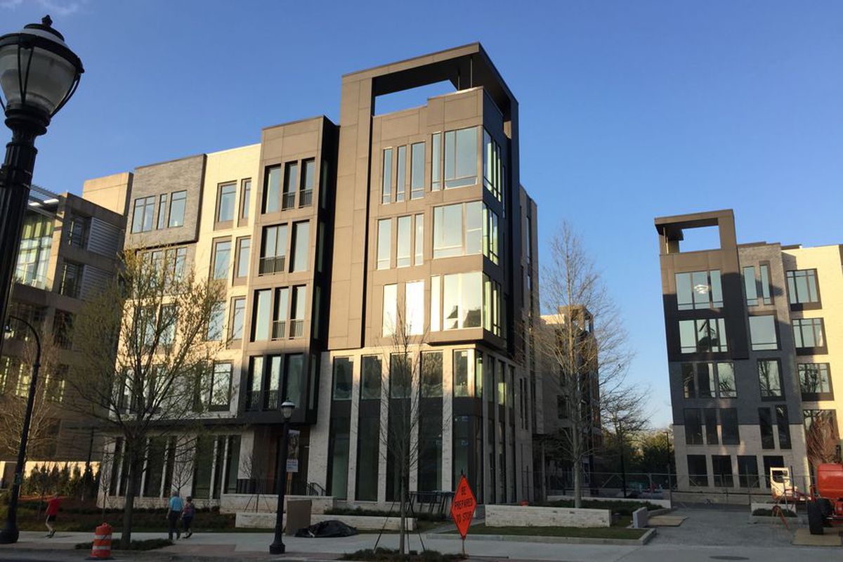 A photo of Midtown’s upscale One Museum Place condos as construction finished in early 2017. 