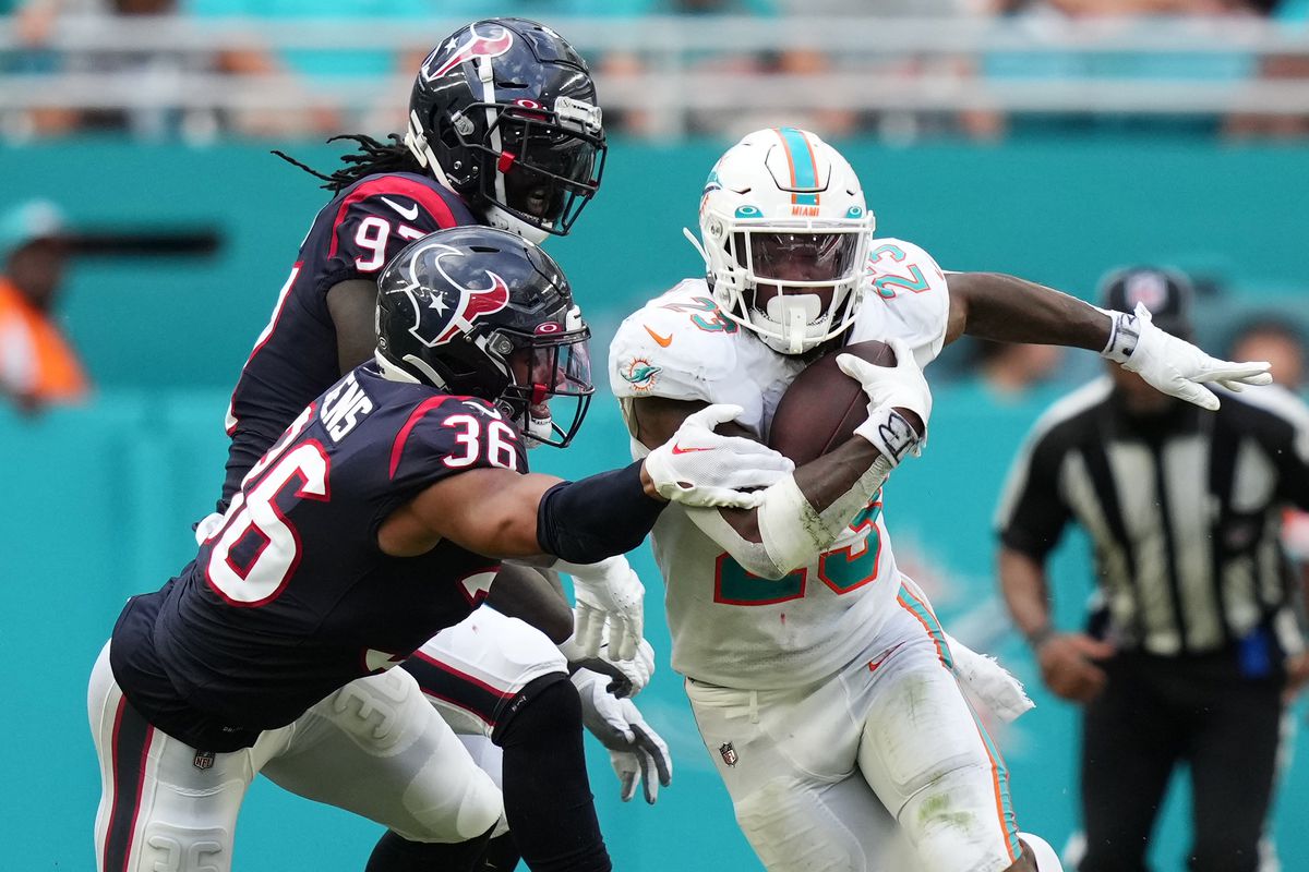 NFL: Houston Texans at Miami Dolphins