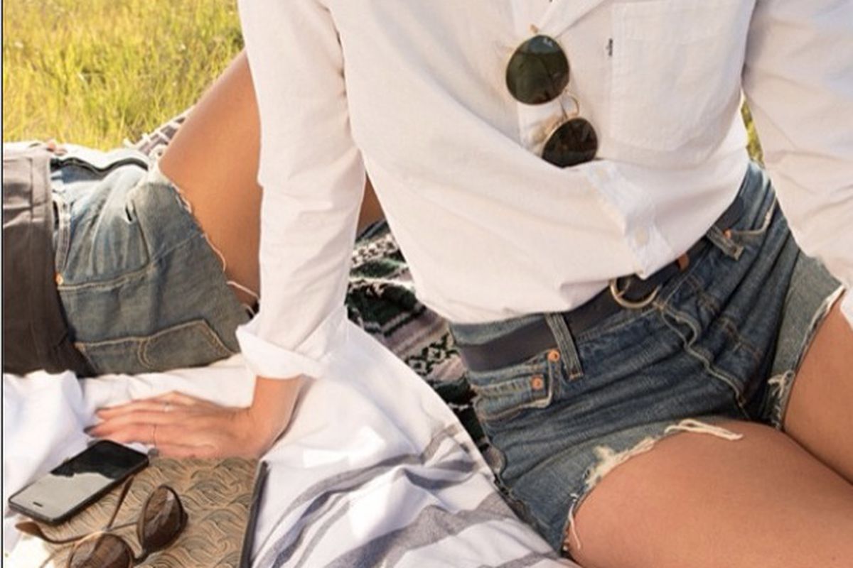Levi's is one of the many fashion brands on <a href="http://instagram.com/p/nDpIPYEtcs/">Instagram</a>.