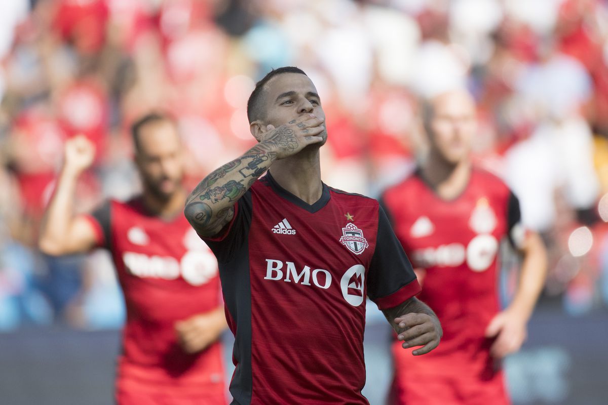 Report: Sebastian Giovinco, Toronto FC agree 'in principle' to bring  striker back to the club - Waking The Red