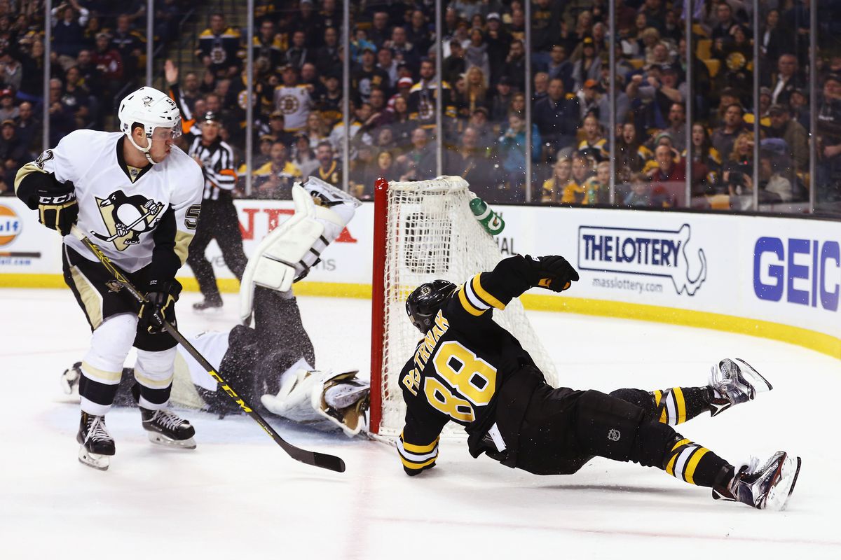 Pittsburgh Penguins v Boston Bruins