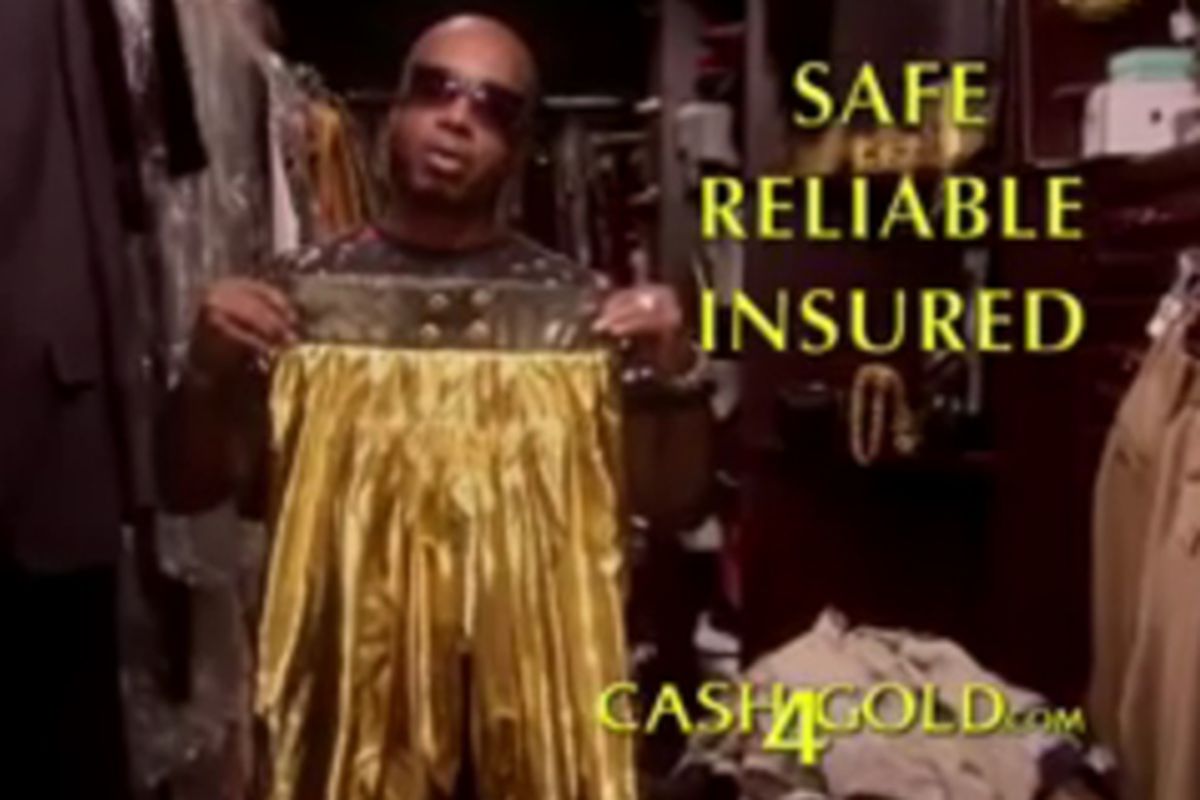 MC Hammer demonstrates his cash-worthy gold pants in the Superbowl ad.  Via <a href="http://www.youtube.com/watch?v=TrNipeP4HvQ">YouTube</a>