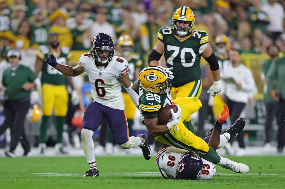 Packers vs. Bears odds: What is the spread? Who are bettors picking? Who is the favorite?
