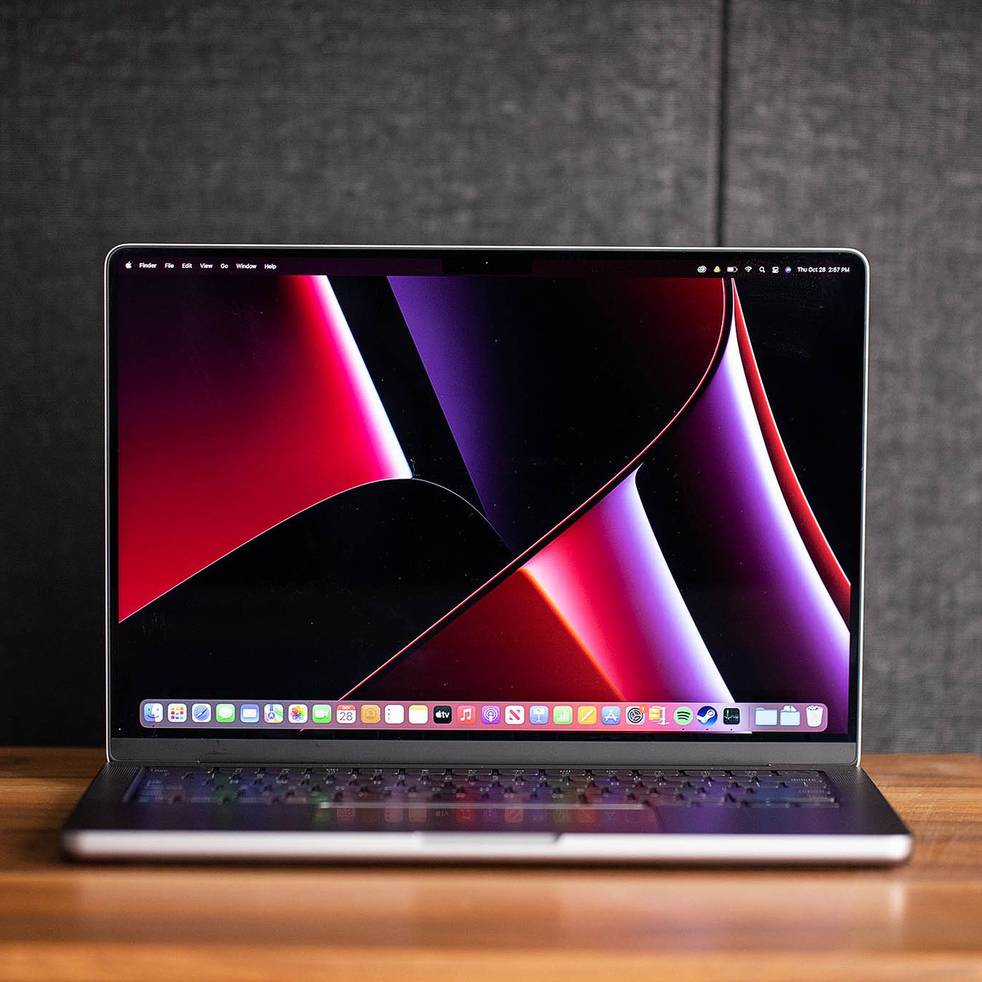 The 14-inch MacBook Pro with faster 10-core M1 Pro hits a new low
