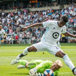 June 29, 2019 - Saint Paul, Minnesota, United States - Darwin Quintero sets himself up to get an assist during an MLS match between Minnesota United FC and FC Cincinnati