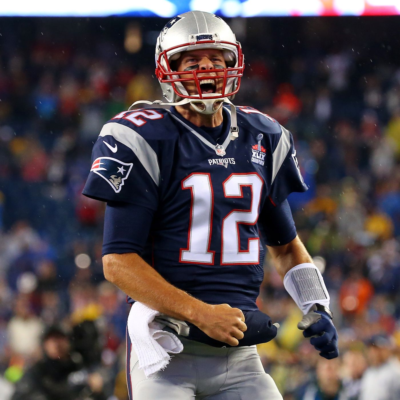 Steelers vs. Patriots 2015 final score: Tom Brady, Rob Gronkowski lead New  England to 28-21 win 