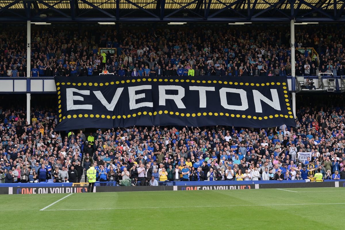 Everton FC v Manchester City - Premier League