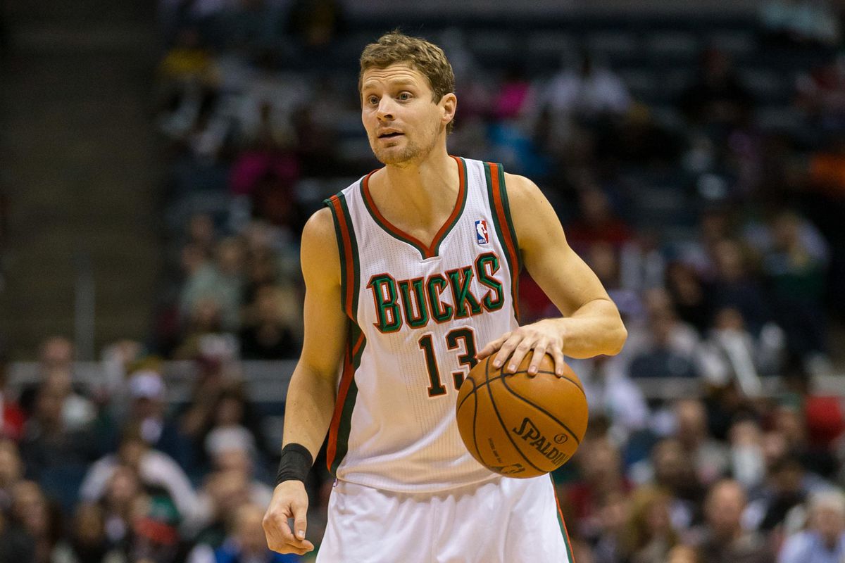 I chose Luke Ridnour for the main photo on this preview. Because I have that power.