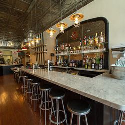 <a href="http://ny.eater.com/archives/2013/06/motorino_is_back_in_brooklyn_in_a_major_way.php">Eater Inside: Motorino</a>