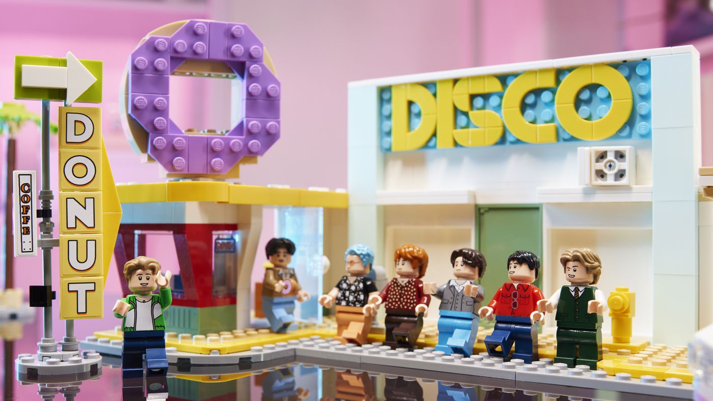 BTS now has their own Lego set — with figures of all seven bandmembers -  The Verge