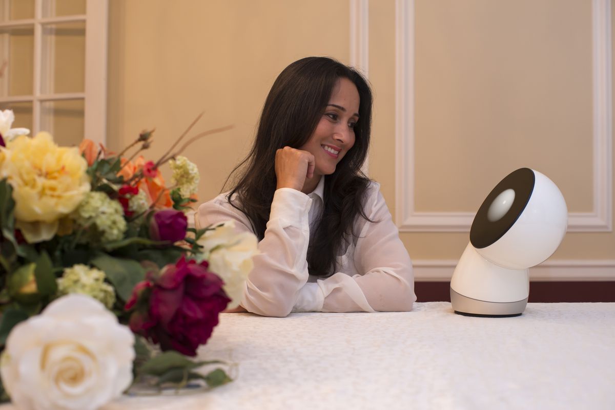 JIBO, the social robot that was supposed to die, is getting a second life, Business Tech Africa