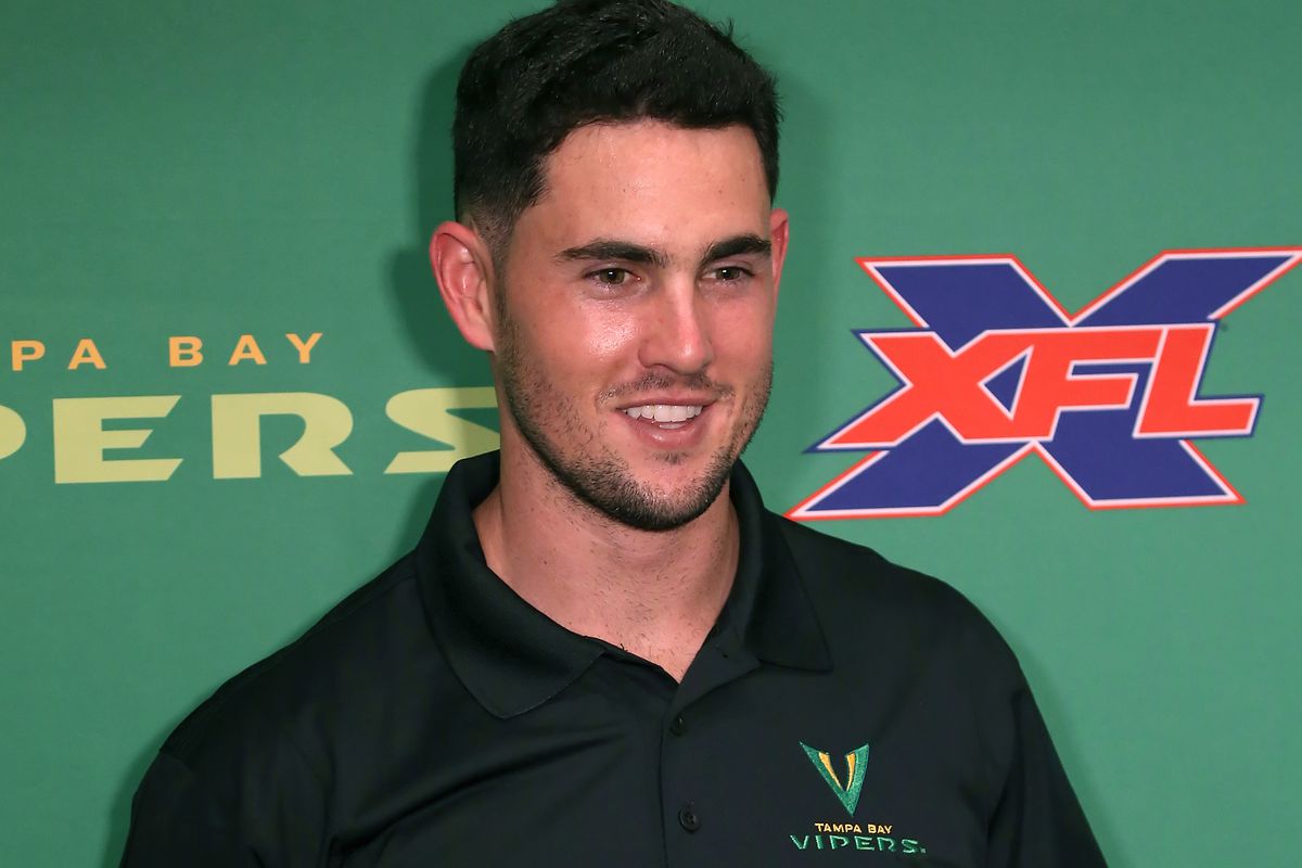 Vipers quarterback Aaron Murray poses after the introductory press conference for new Tampa Bay Vipers quarterback Aaron Murray on October 15, 2019 at SpringHill Suites in Tampa,FL.