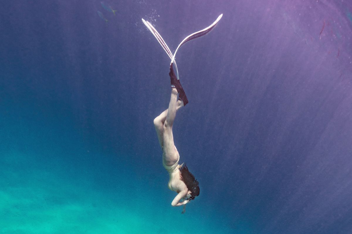 Wendy Yu Free-diving In Palau