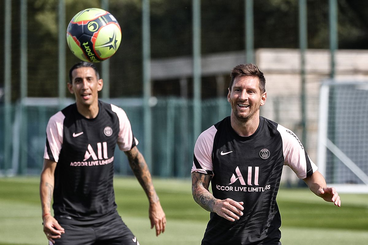 Lionel Messi Trains With Paris Saint-Germain