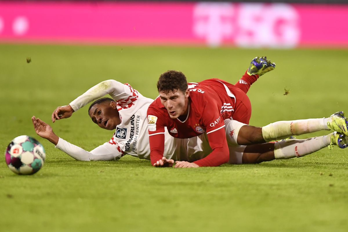 FC Bayern Muenchen v 1. FSV Mainz 05 - Bundesliga