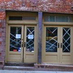 <a href="http://ny.eater.com/archives/2013/03/barbarini_south_street_seaport.php">Rebirths: New Restaurant for Old Barbarini Space</a>