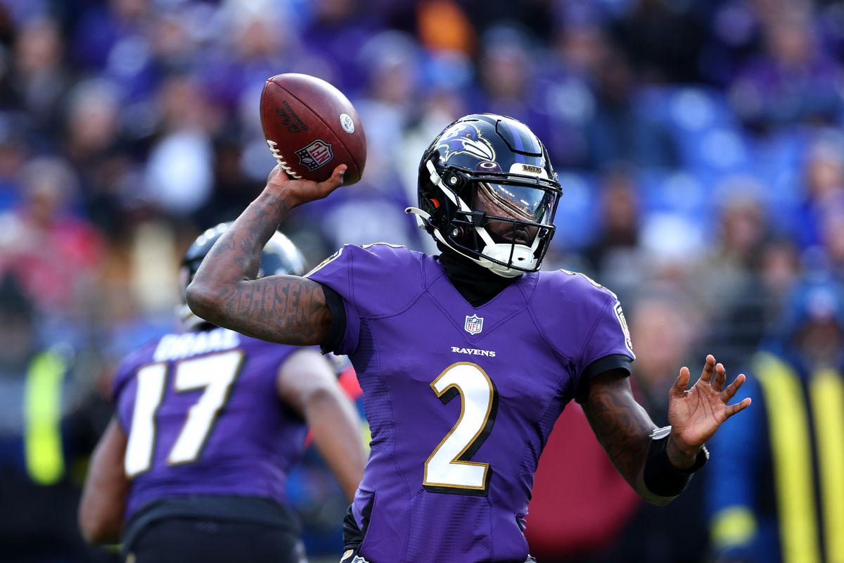 BALTIMORE, MARYLAND - DECEMBER 04: Quarterback Tyler Huntley #2 of the Baltimore Ravens throws a second half pass against the Denver Broncos at M&amp;T Bank Stadium on December 04, 2022 in Baltimore, Maryland.