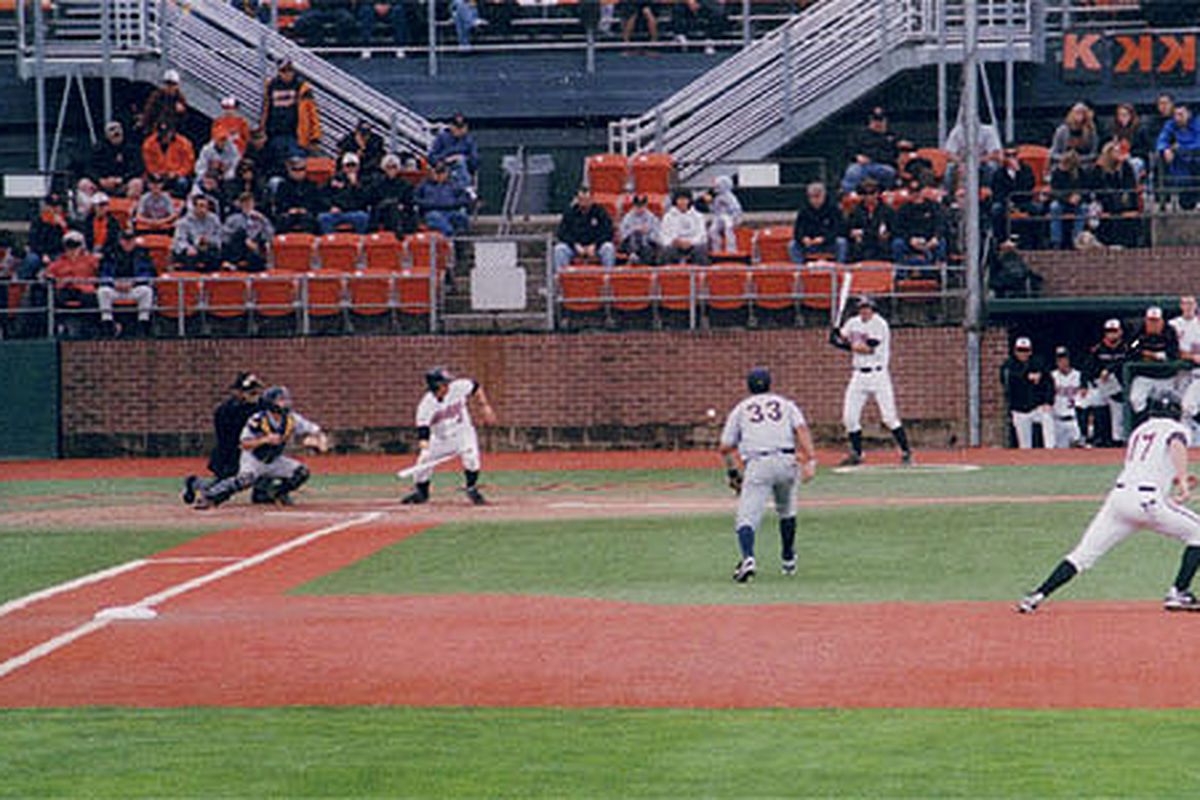 Carter Bell sprints out of the batter's box after laying down a bunt. Bell had a single, a double, and scored a run in last night's 7-4 victory over Arkansas-Little Rock.
<em>(Photo by RVM)</em>