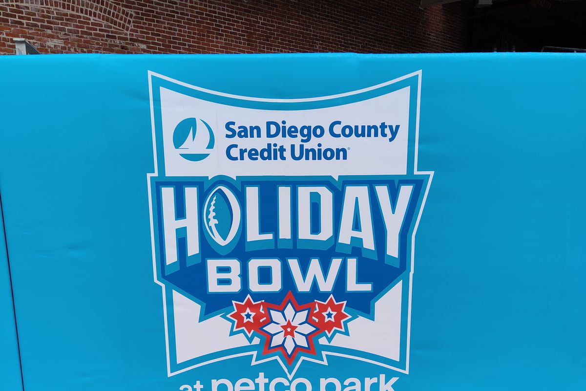 COLLEGE FOOTBALL: DEC 28 SDCCU Holiday Bowl - UCLA v NC State