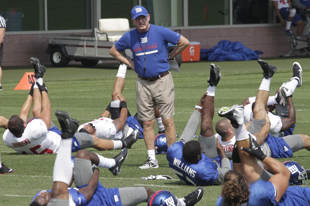 Players won't hit the field today, but the Giants do begin OTAs