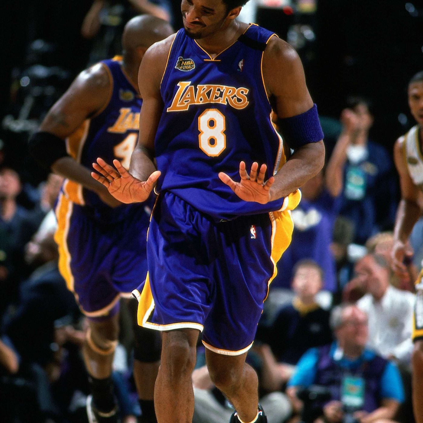 Re-watching the heroics of Kobe Bryant in Game 4 of the 2000 NBA