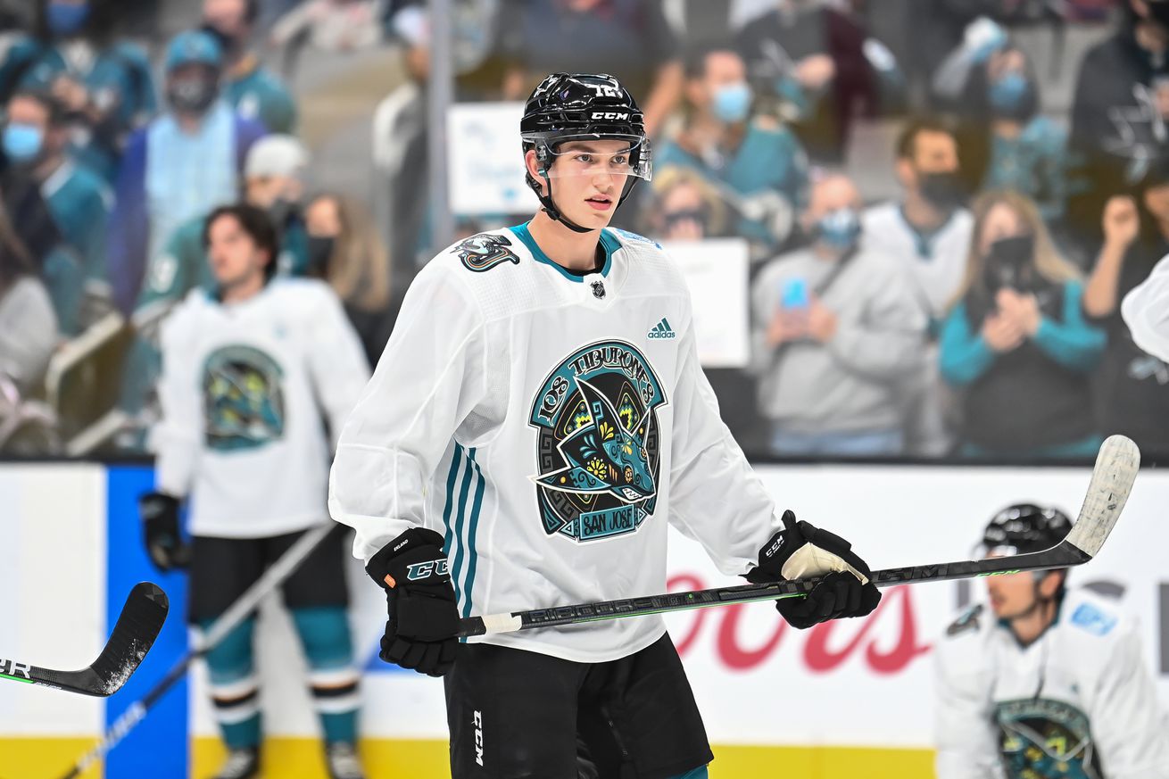 William Eklund #72 of the San Jose Sharks skates during warmups in special Los Tiburones jerseys before the game against the Winnipeg Jets in a regular season game at SAP Center on October 30, 2021 in San Jose, California.