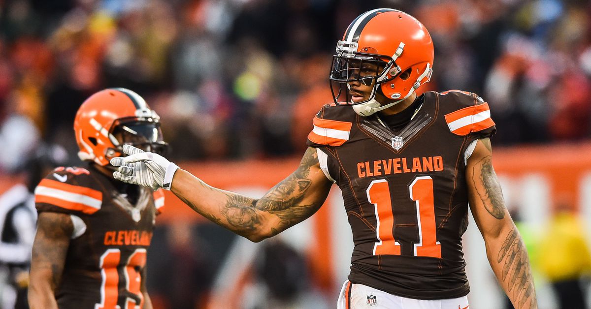 Report: Terrelle Pryor to visit Seattle, still some interest in
