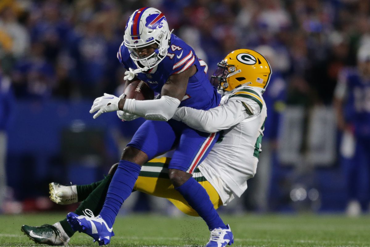 Packers drop 27-17 decision to Bills as second-half rally falls short -  Acme Packing Company