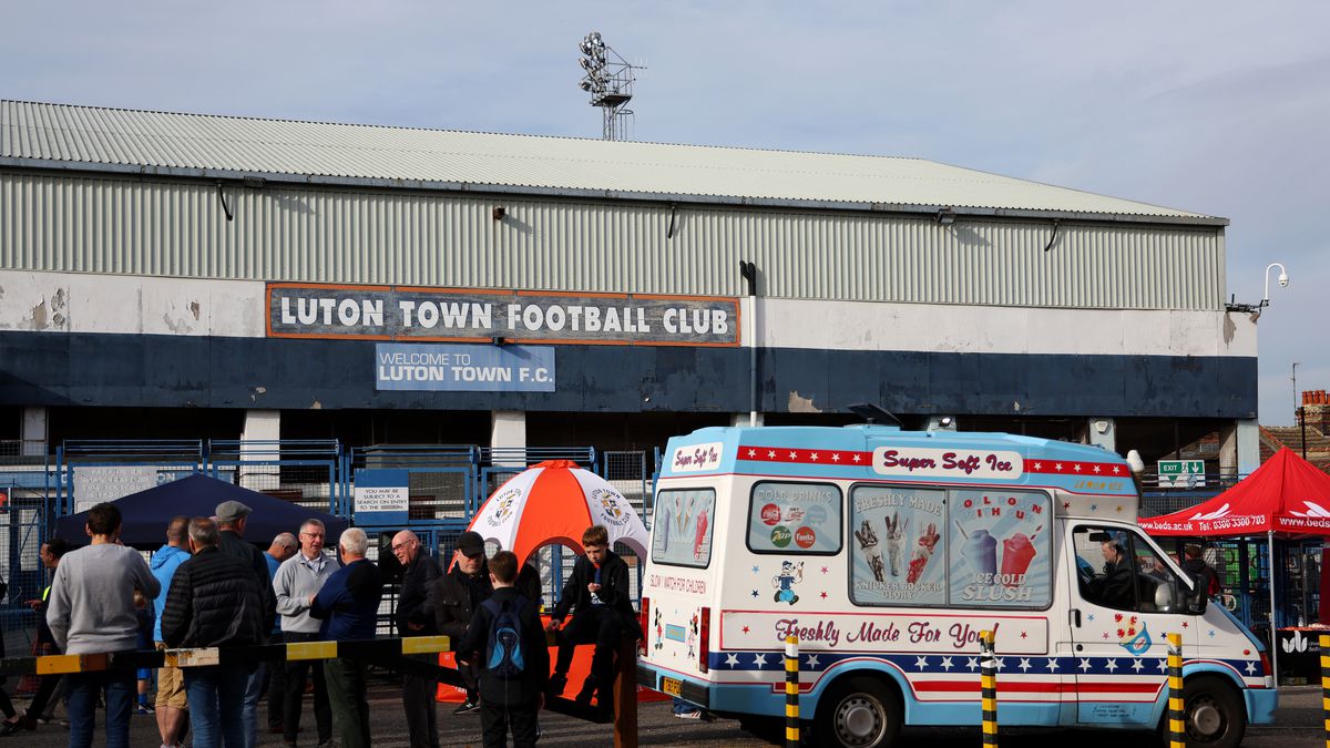 Luton Town v Sunderland - Sky Bet Championship