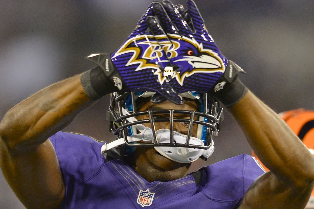 Baltimore Ravens’ Chykie Brown puts his hands together to form the Ravens logo after making a special teams tackle during the first half as the Baltimore Ravens defeat the visiting Cincinnati Bengals 44-13 n Baltimore, Maryland, on Monday, September 10, 2012.