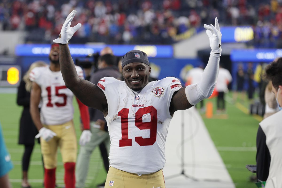 49ers WR Deebo Samuel celebrates during their 27-24 win over the Rams.